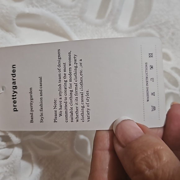 Pretty Garden Floral Lace Cutout Off Shoulder Dress NWT - Picture 8 of 10